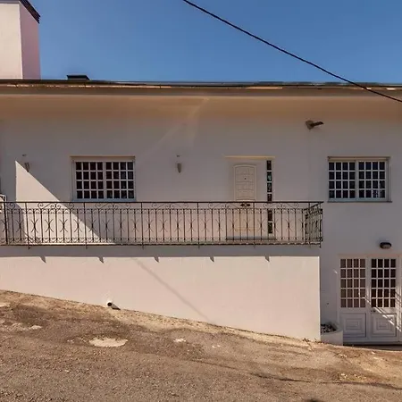Holiday home Casa Do Costa Em Arouca Com Piscina Fermedo