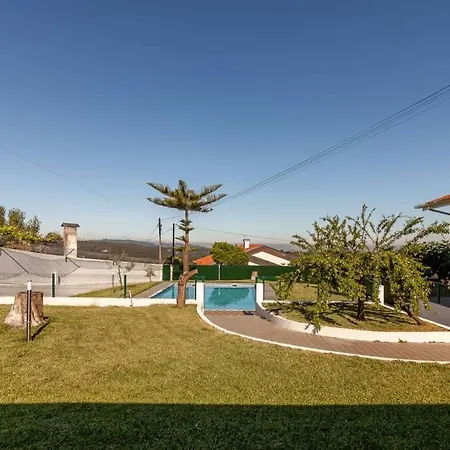 Casa Do Costa Em Arouca Com Piscina Holiday home Fermedo